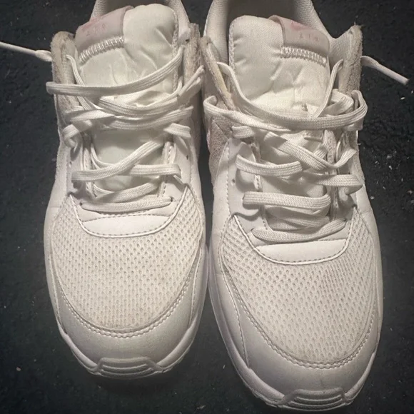 Nike Women’s Air Max Sneakers - Lavender, Pink & Cream - Picture 2 of 3